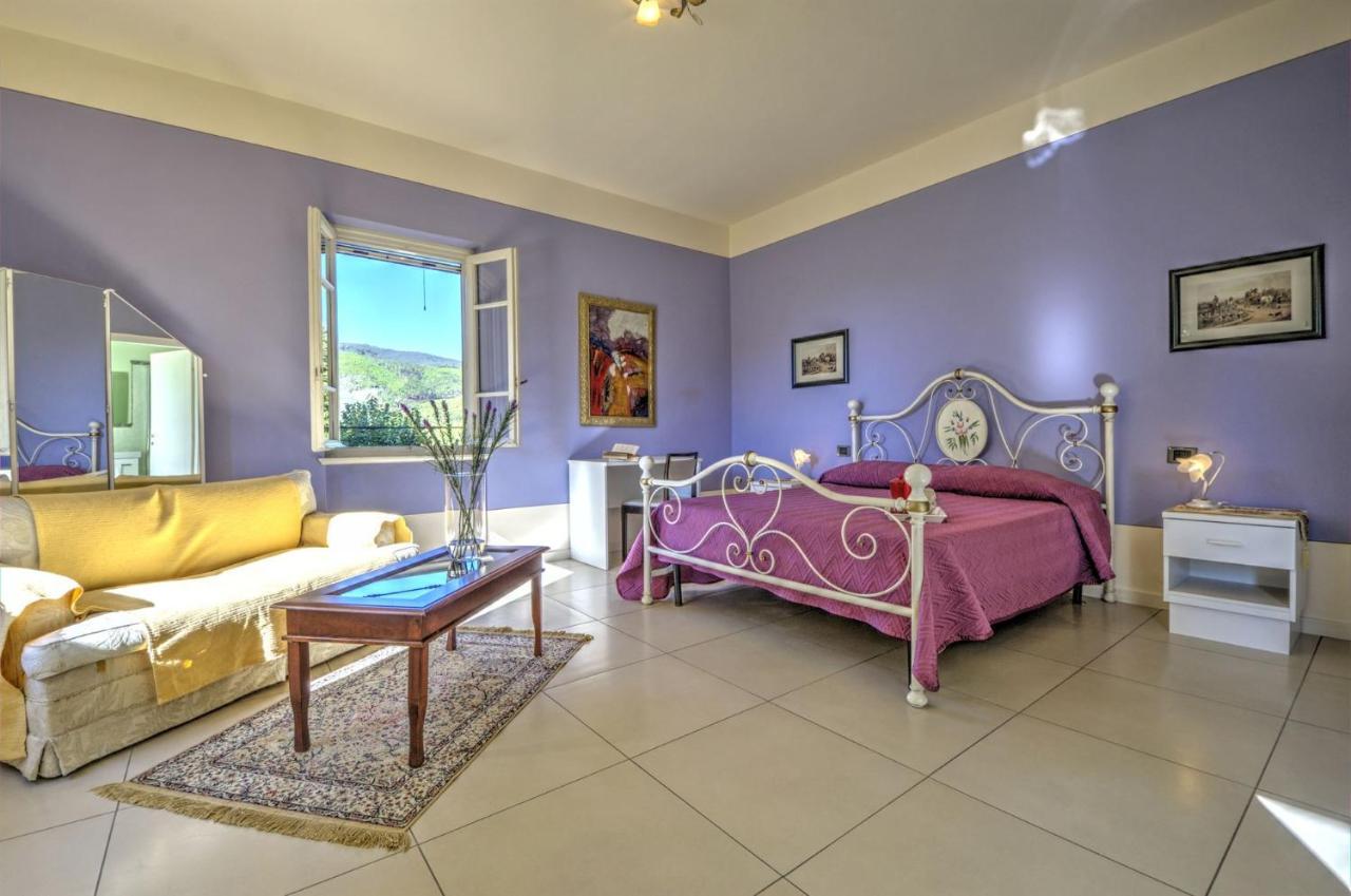 Lucca Cycling Holidays Il Tiglio Rooms SantʼAndrea di Compito Dış mekan fotoğraf