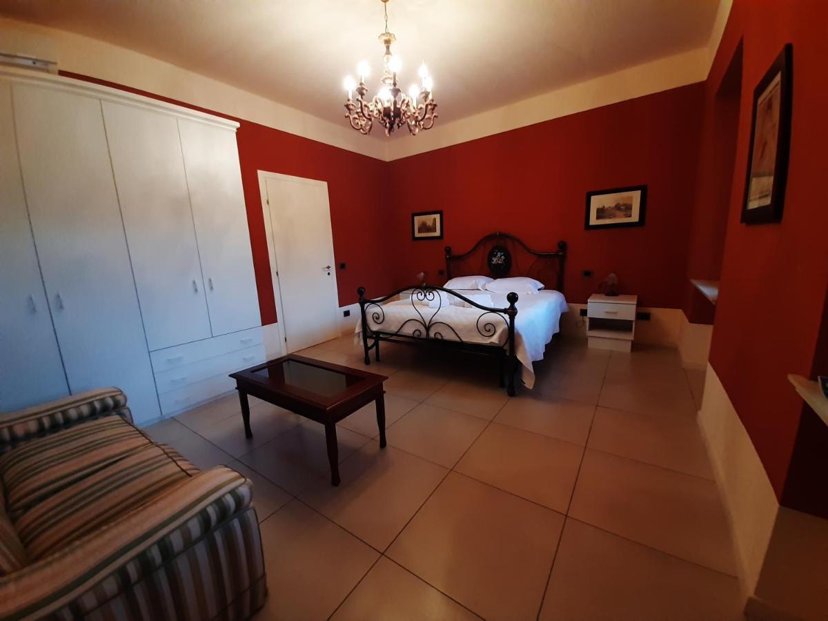 Lucca Cycling Holidays Il Tiglio Rooms SantʼAndrea di Compito Dış mekan fotoğraf